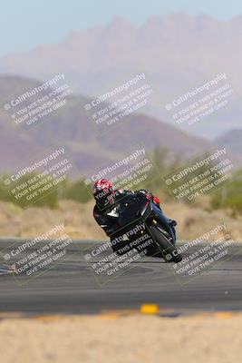 media/Nov-06-2023-Moto Forza (Mon) [[ce023d0744]]/3-Intermediate Group/Session 3 (Turn 5)/